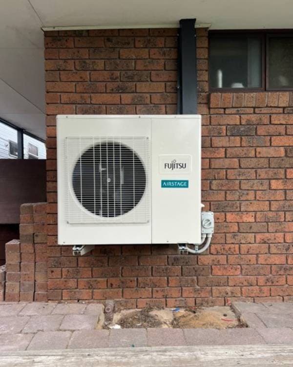 Fujitsu split outdoor unit