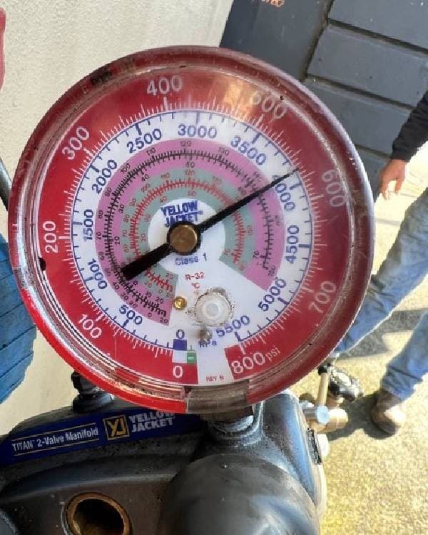 Gauges on during a service call