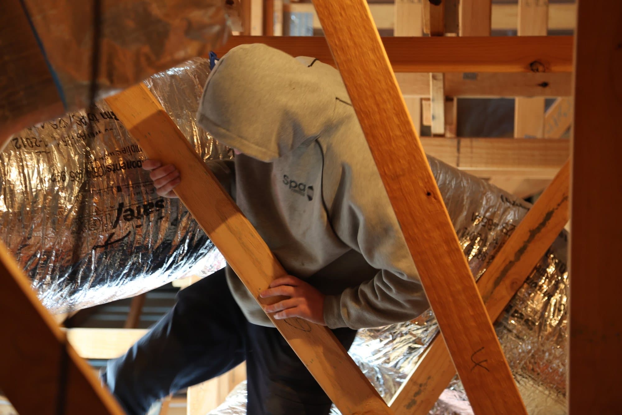 Working the roof frame